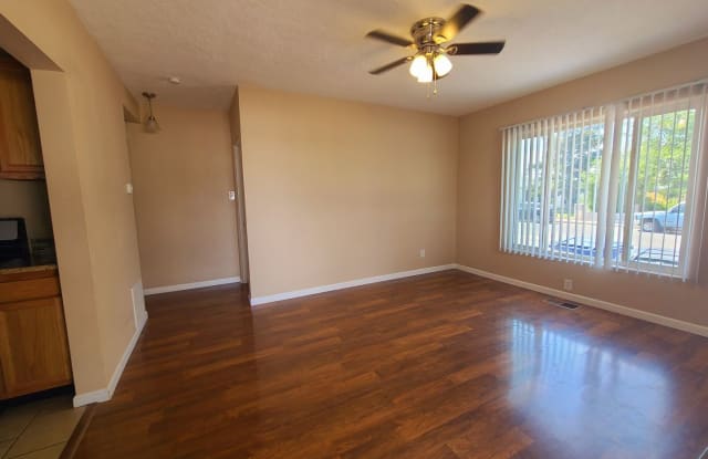 2846 Monroe Street NE - 2846 Monroe Street Northeast, Albuquerque, NM 87110