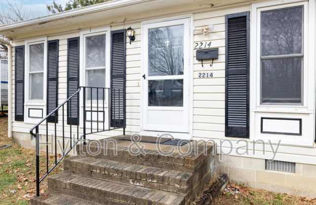 2214 Rawlings St
