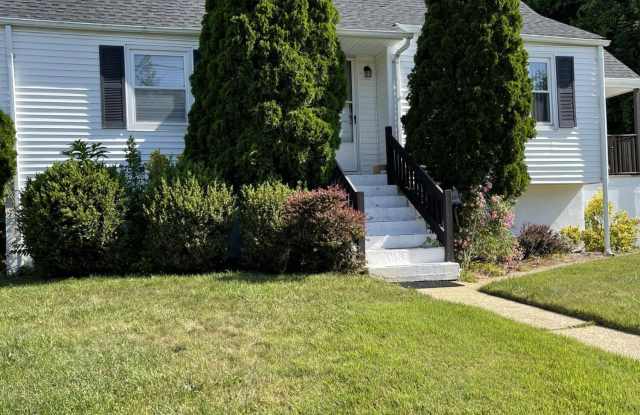17 Clarence Avenue