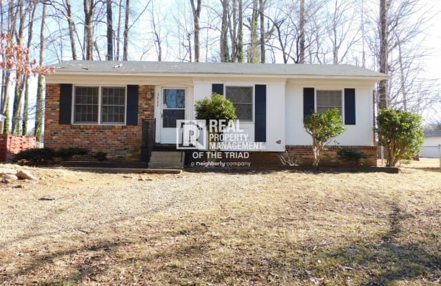 2222 Bywood Road - 2222 Bywood Road, Greensboro, NC 27405