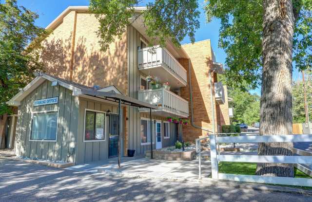 Photo of Oak Hill Apartments