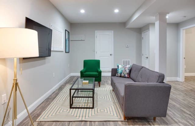 5430 North Capitol Street Northwest Basement Washington Dc Apartments For Rent