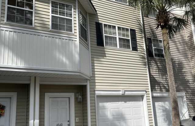 4543 Great Oak Drive