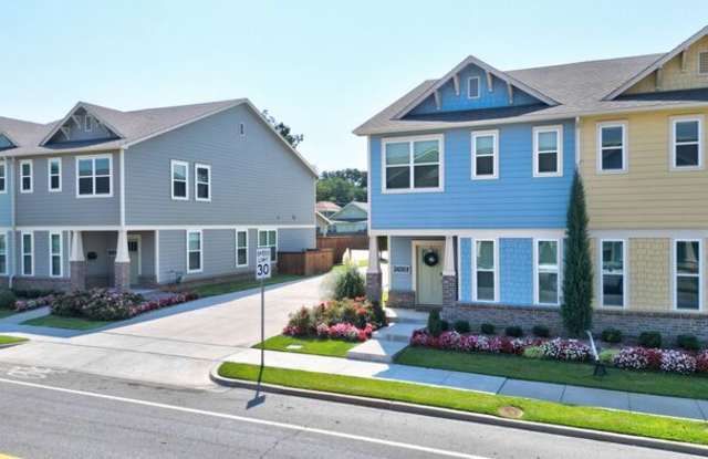 2426 East 6th Street