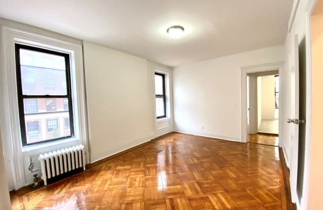 136 E 70th St - 136 East 70th Street, New York City, NY 10021