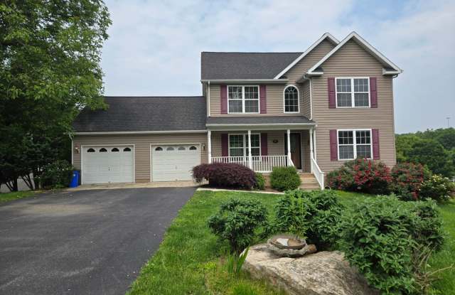 Photo of 3 Bed, 2.5 Bath Single Family Home in Martinsburg, WV