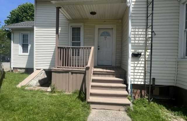 18 Phelps Avenue (Zuri Real Estate LLC) - 3
