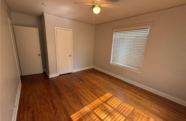 124 Florida Street S