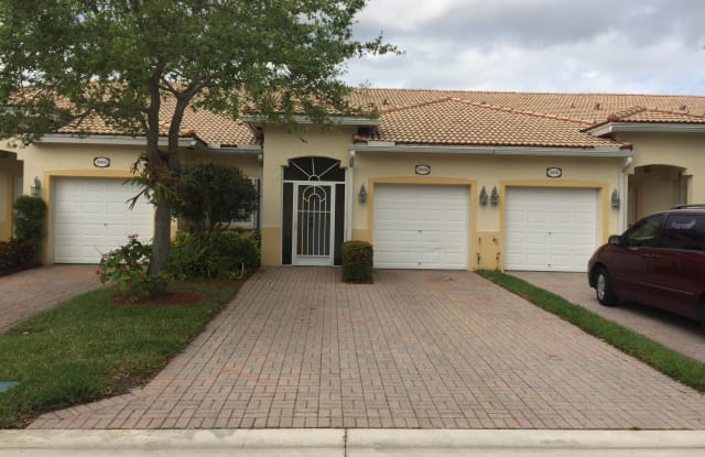 2409 Windjammer Way - 2409 Windjammer Way, West Palm Beach, FL 33411