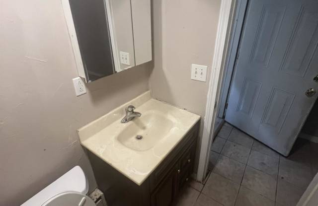 Photo of 1401 Willey Street