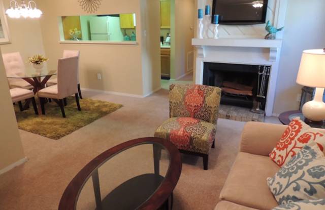 Sommerset Apartments