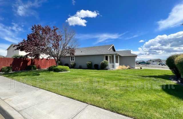 4507 Campolina Ln.