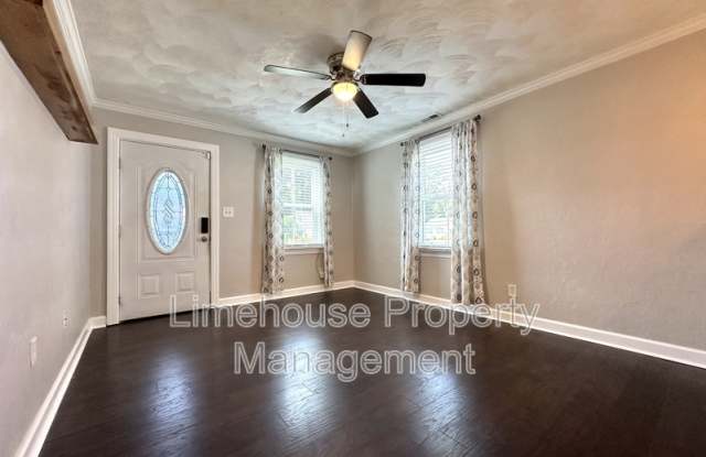 809 Cambridge Avenue