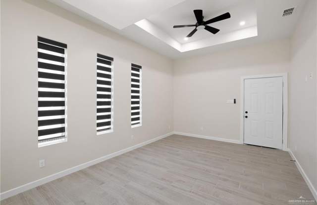 5705 Notre Dame Avenue