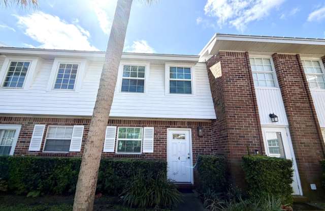 413 N Cypress Drive