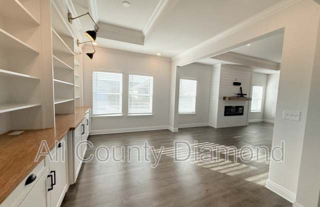 453 Albert Meadow Lane