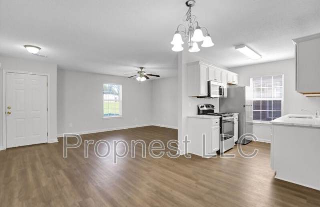 866 Barrington Woods Cv