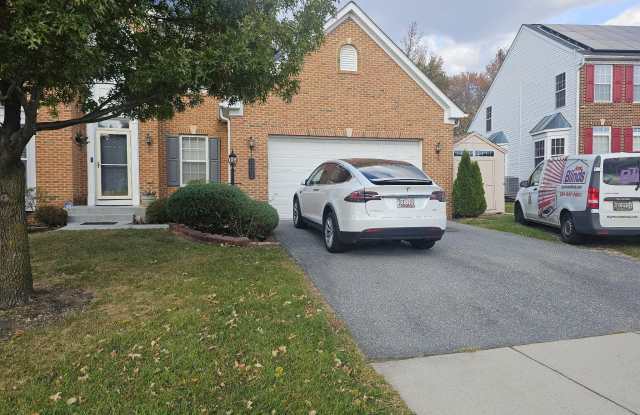 Photo of 5002 SINOPE Way