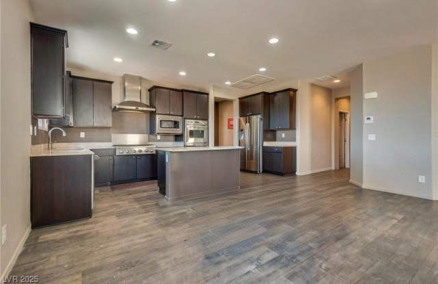 10589 Acacia Park Place