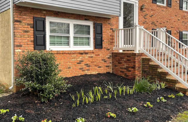 527 CHARINGTON Drive