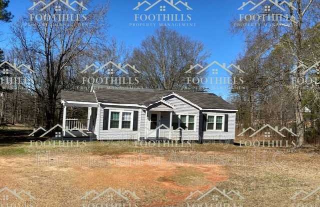 100 Woodforest Ln - 100 Woodforest Lane, Anderson County, SC 29626