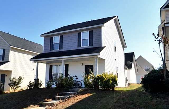 3BR/2.5BA home in Huntersville near Birkdale Village