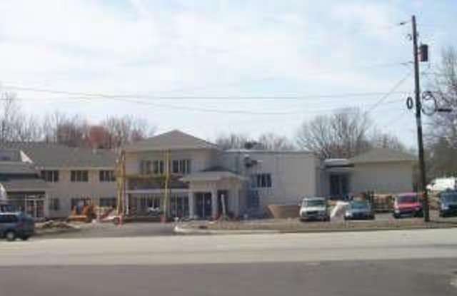 Photo of 450 S WEST END Boulevard unit: 4