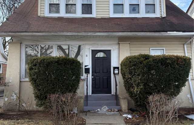 Photo of 31 Lafayette Avenue