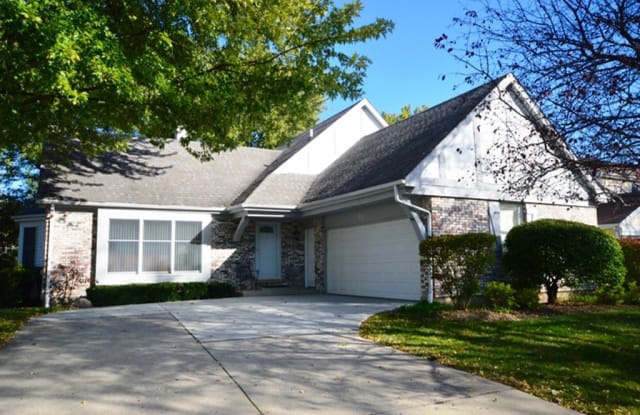 781 HEATHERDOWN Way - 781 Heatherdown Way, Buffalo Grove, IL 60089