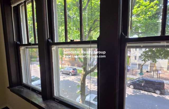 1923 West Winnemac Ave.