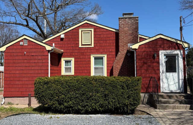 55 Cedarhurst Avenue