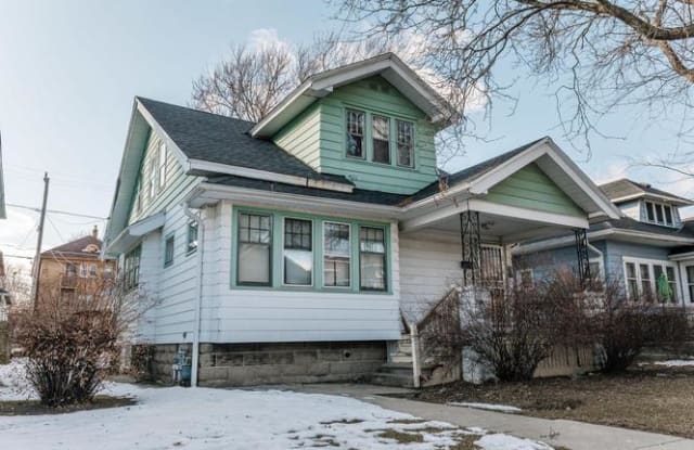 2737 N 53rd St - 2737 North 53rd Street, Milwaukee, WI 53210