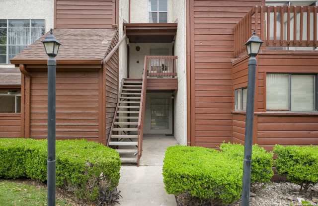 10527 Perrin Beitel Rd unit: A112