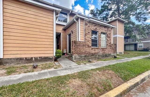 2425 OXFORD Place - 2425 Oxford Place, Terrytown, LA 70056