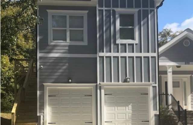 222 Taylor Circle #2