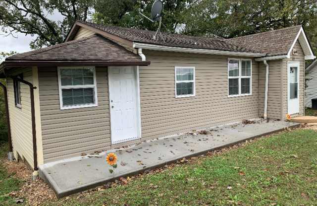 Beautiful Move in ready House!