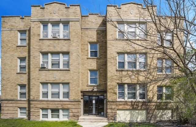 2749 N Kilbourn Avenue - 2749 North Kilbourn Avenue, Chicago, IL 60639