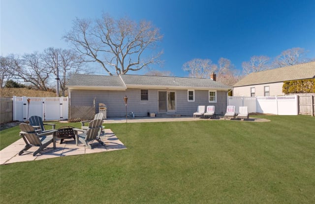 41 Hampton Bays Drive photos photos