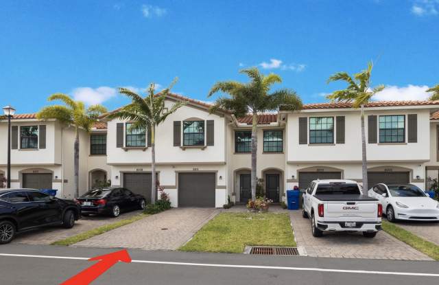 Photo of 6011 Woods Edge Circle