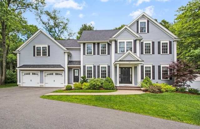 Photo of 127 Lowell St