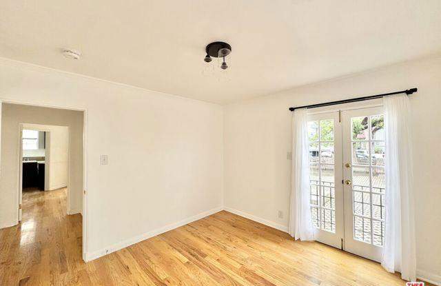 1452 South Wooster Street