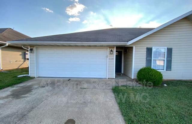 1115 S. Clifton - 1115 South Clifton Avenue, Springfield, MO 65802