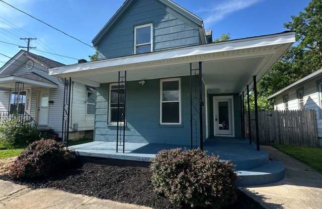 Beautiful Newly Renovated Home 3 BEDROOM 1 BATH, FENCED YARD, Bonus Space