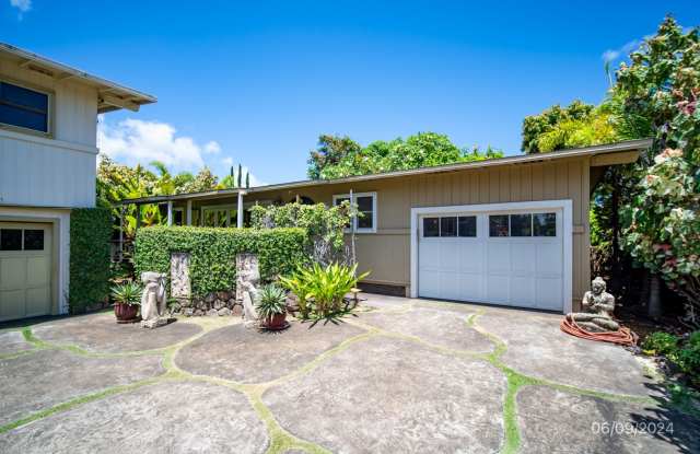 Photo of $6,000 / 4br - 1056ft2 - Fully Furnished ALL UTILITIES INCLUDED Single Family Home in Na Pua La (Kaimuki)