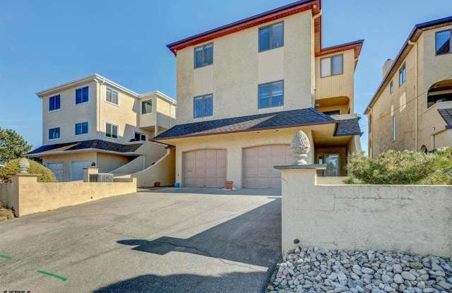 1304 Ocean Ave