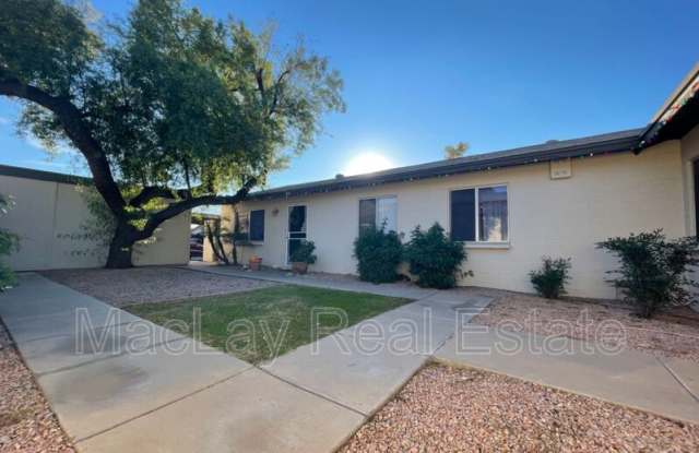 1039 W. Laguna Drive