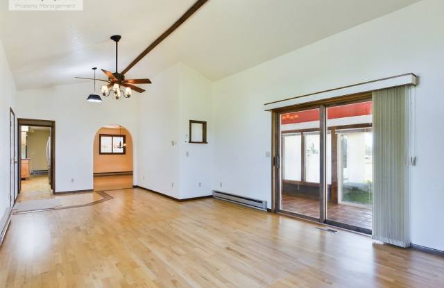 Stunning 3 Bedroom Ranch