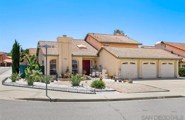 1910 Willowbrook Dr. - 1910 Willowbrook Drive, Oceanside, CA 92056