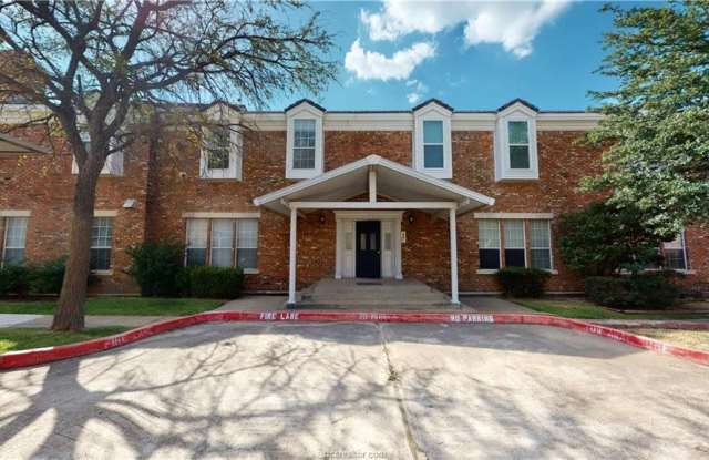 400 Nagle Street - 400 Nagle Street, College Station, TX 77840