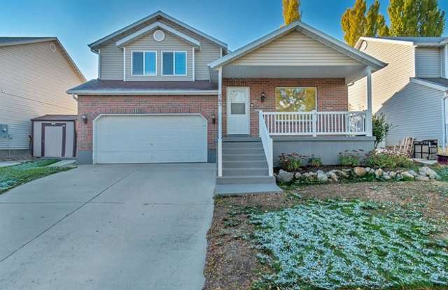 Photo of 365 West 13165 South